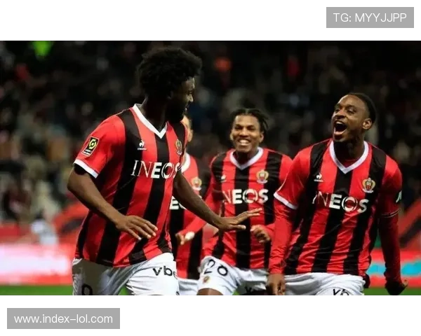 法甲竞争激烈，冠军归属悬念重重